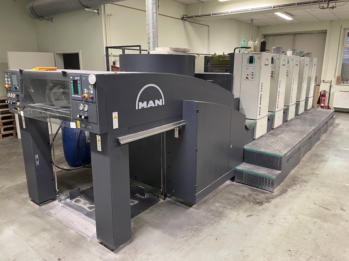 MAN Roland 504 + L with Cardboard Unit