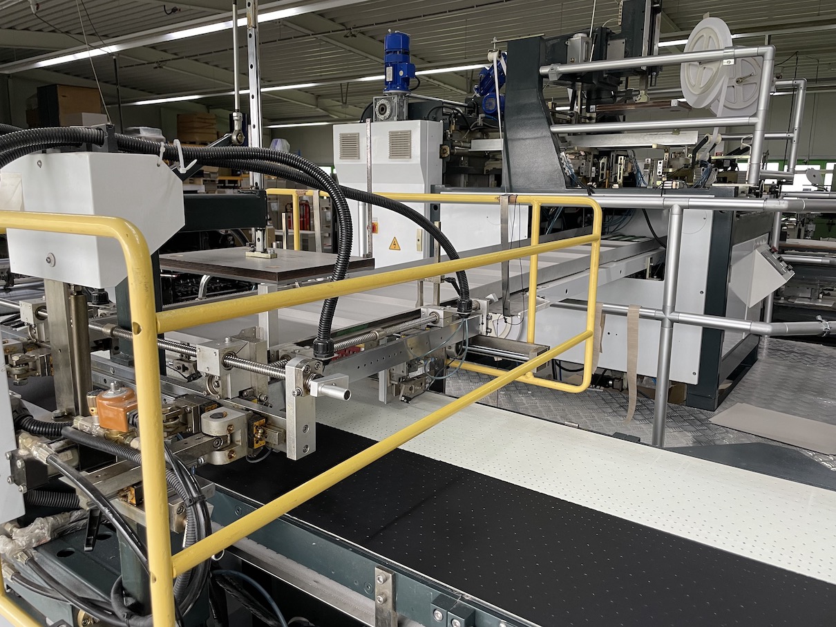 Hongming HM-ZD6418E Automatix Rigid Box Line